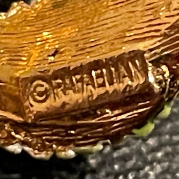 Vintage Carolyn Rafaelian enamel yellow rose pin - Picture 5 of 6